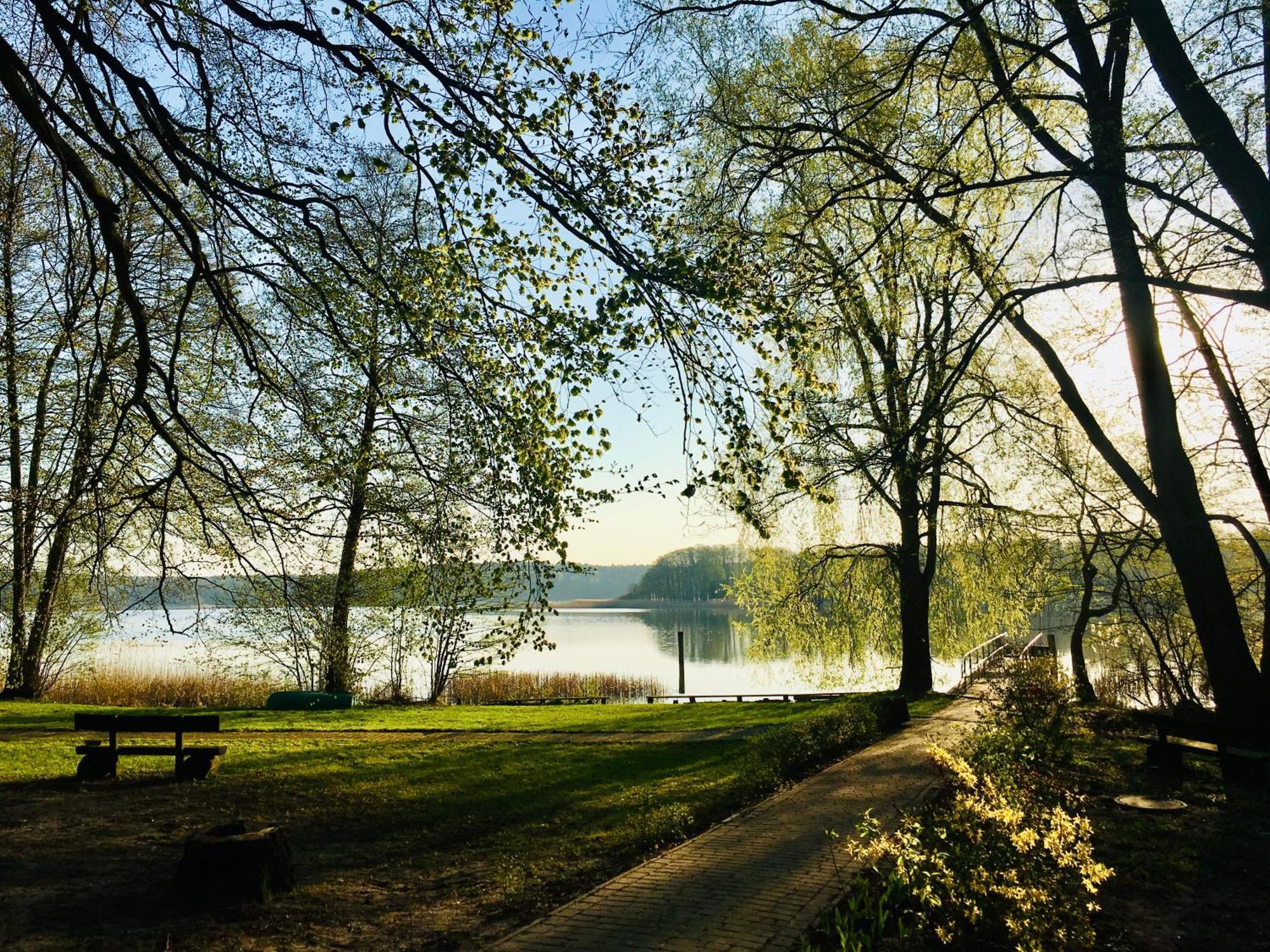 Waldschenke Stendenitz Uebernachten Im Wald Am See Neuruppin Dış mekan fotoğraf